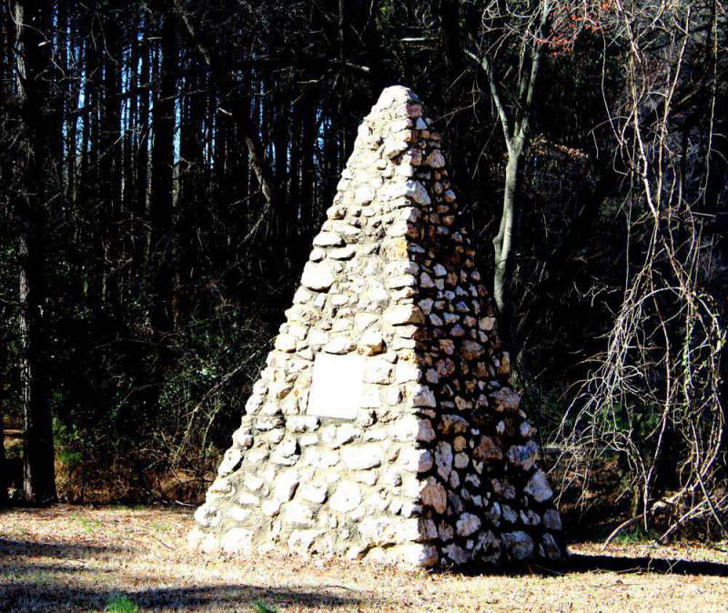 stone-monument-to-James-K-P